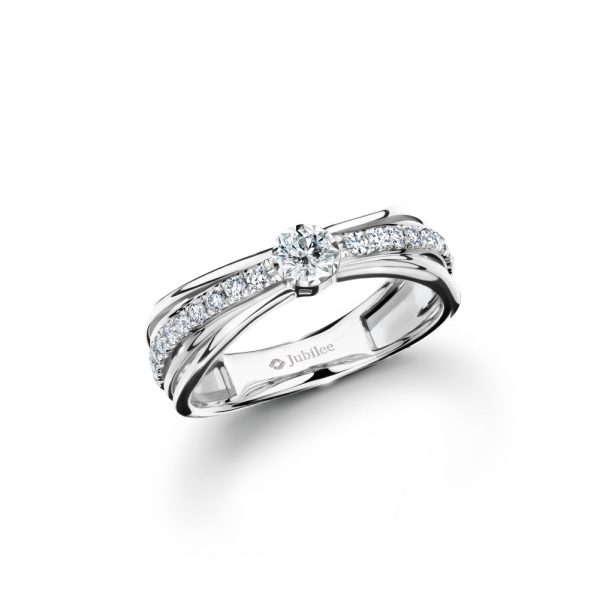 แหวนเพชร Triple Step Solitaire Ring Online