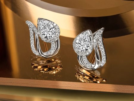 ต่างหูเพชร Chinese New Year Serenity s Spiral Diamond Earrings on Sale