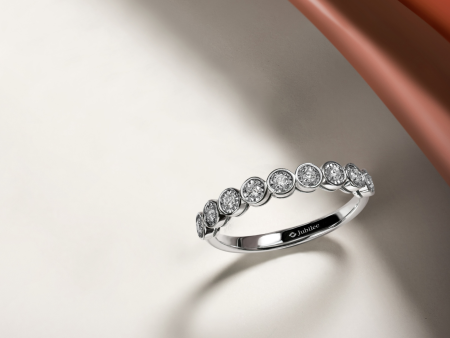 แหวนเพชร Simply Shine Diamond Line Ring on Sale